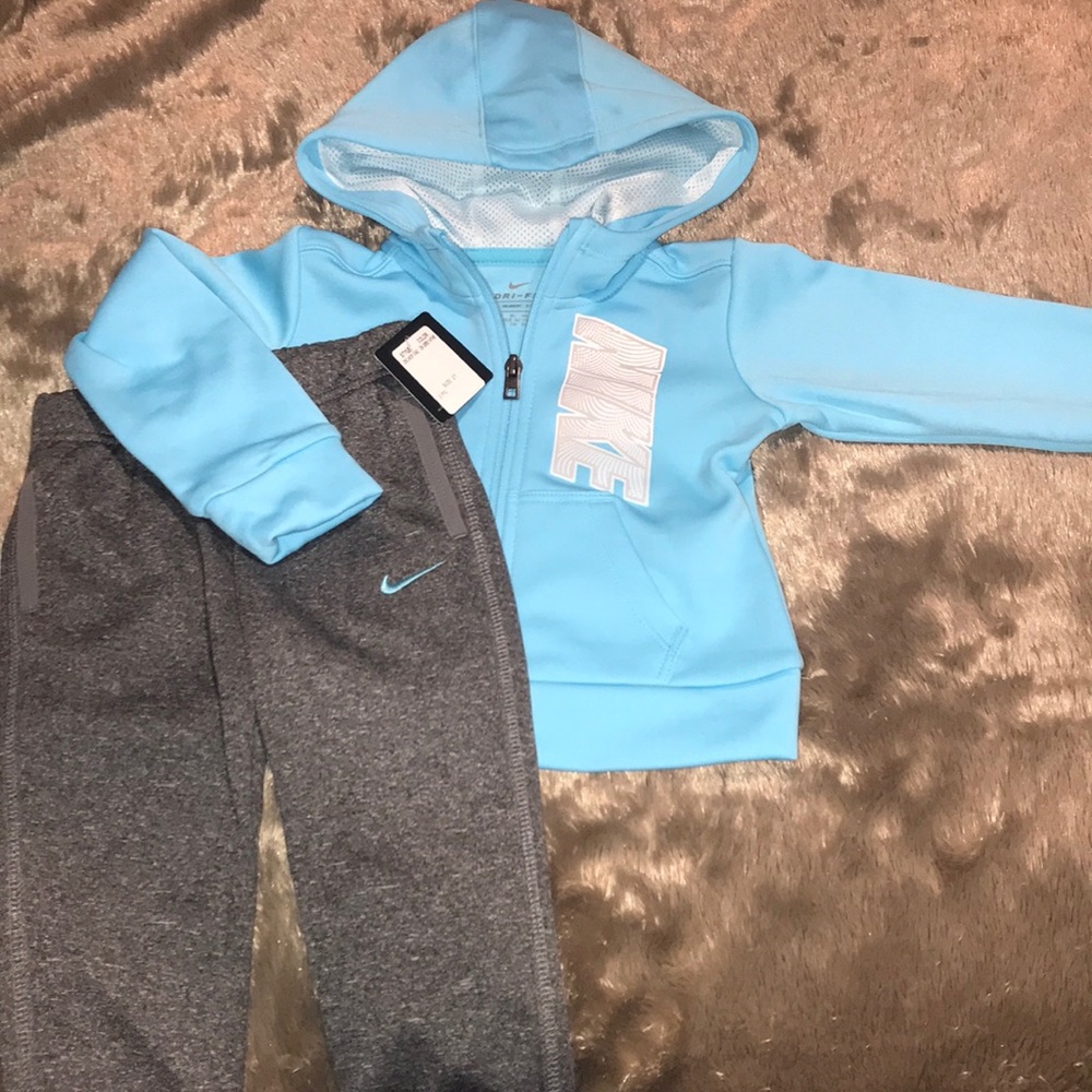 🚫 SOLD ON MECARI 🚫